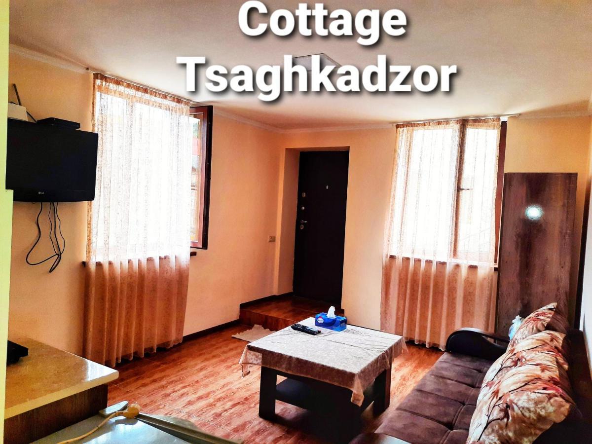 Cottage Tsachkadzor Buitenkant foto