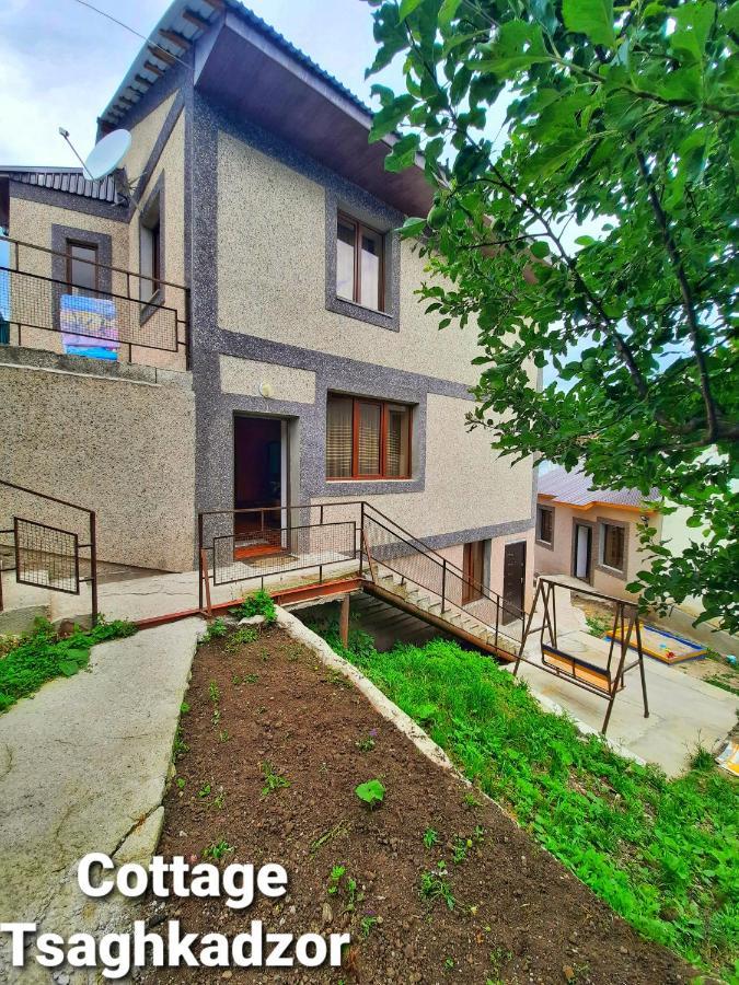Cottage Tsachkadzor Buitenkant foto